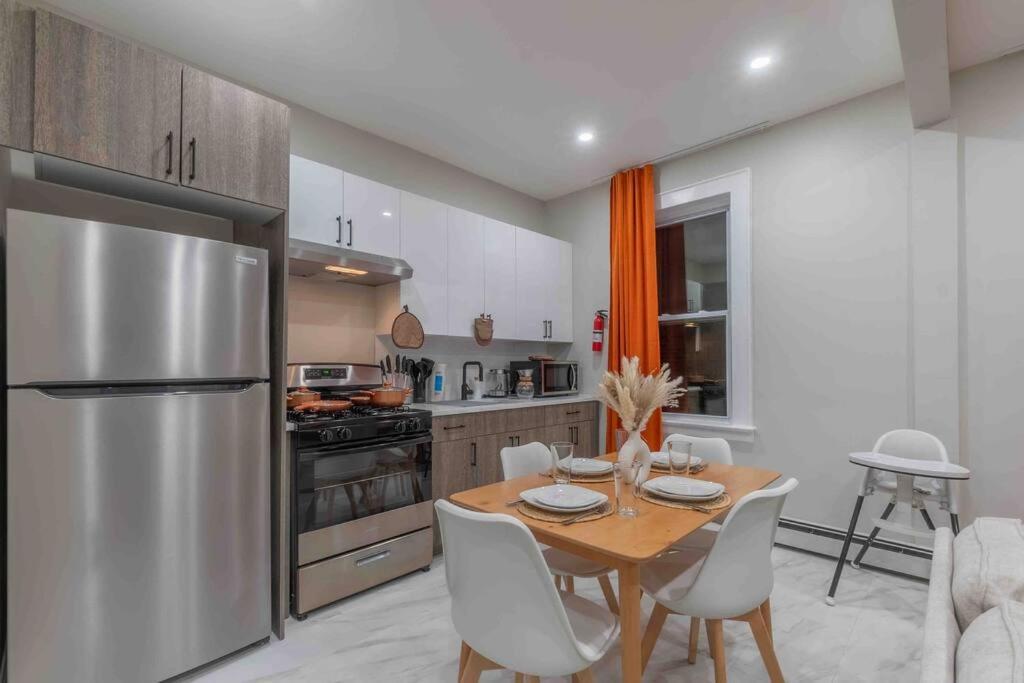 Pumpkin Premise By Airport, 5 Beds, Sleeps 8, Book 7 Days, Get 20 Percent Off Apartment Newark Exterior photo